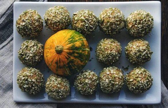 Boules de miel de graines de citrouille pour la prostatite